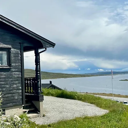 Halne Fjellstugu فندق