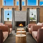Halne Fjellstugu Hotel